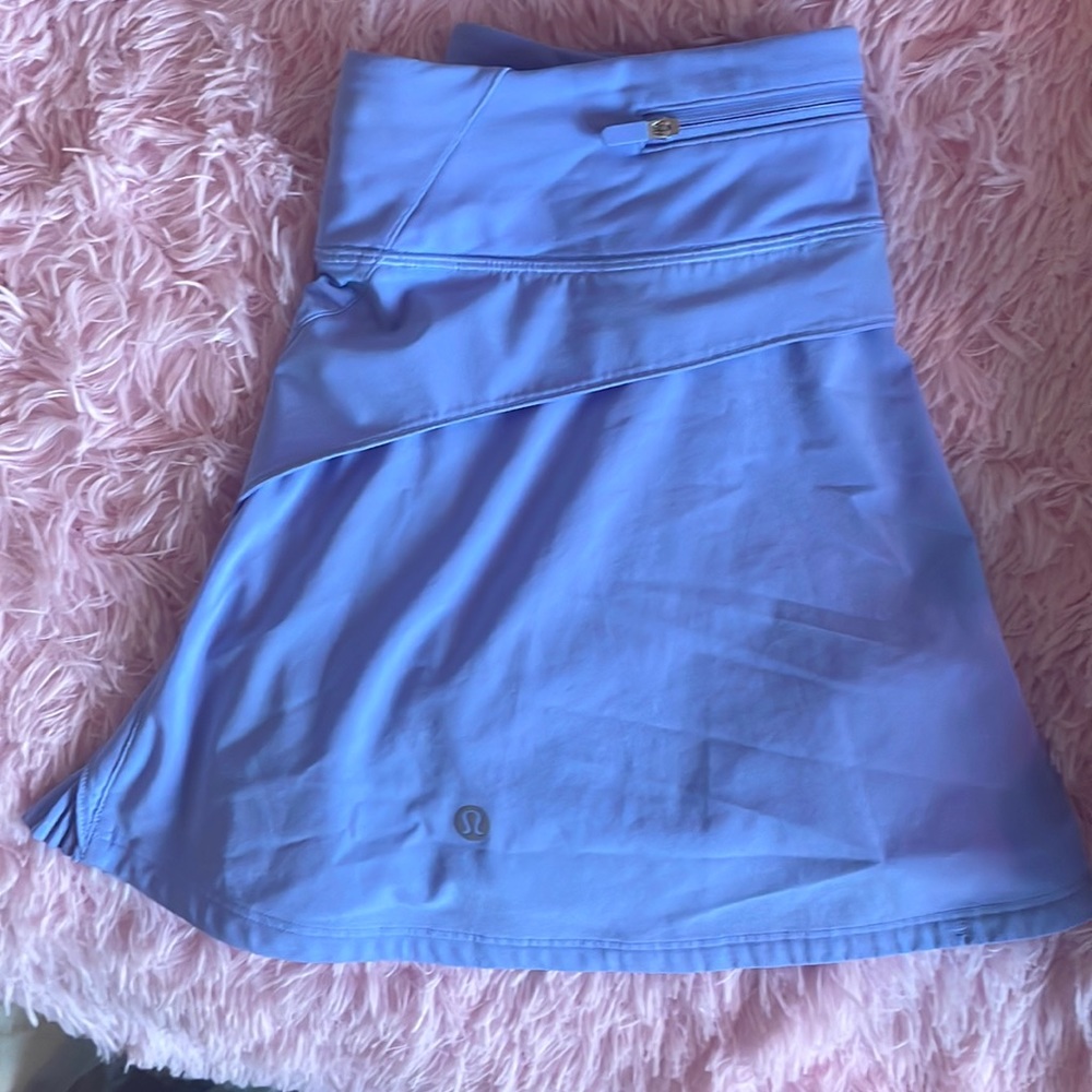 LULULEMON "PLAY OFF THE PLEATS" SKIRT IN "HYDRANGEA BLUE" COLOR